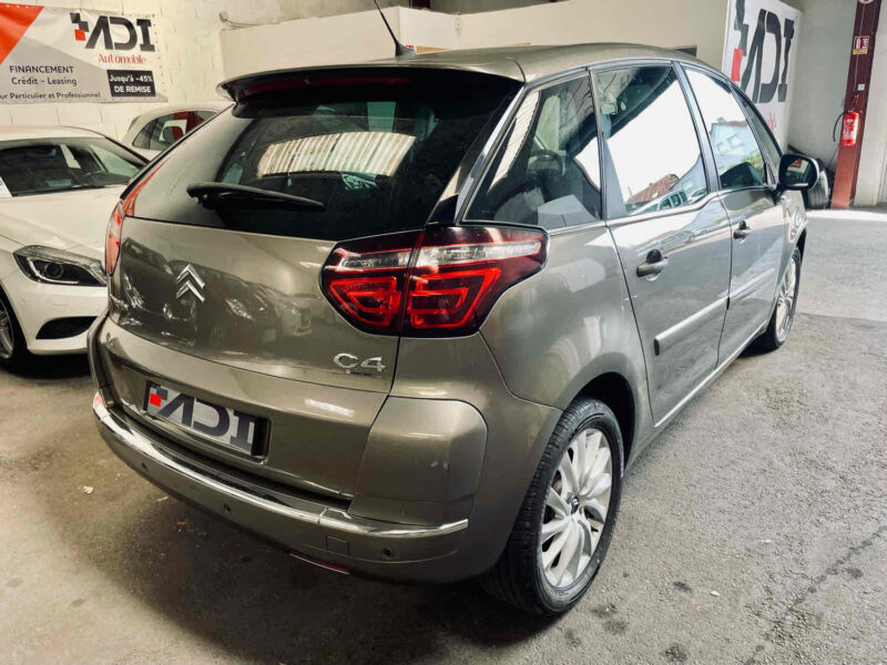 96€/mois Citroen C4 Picasso Exclusive 1,6L HDi 110ch/6cv garantie 12 mois