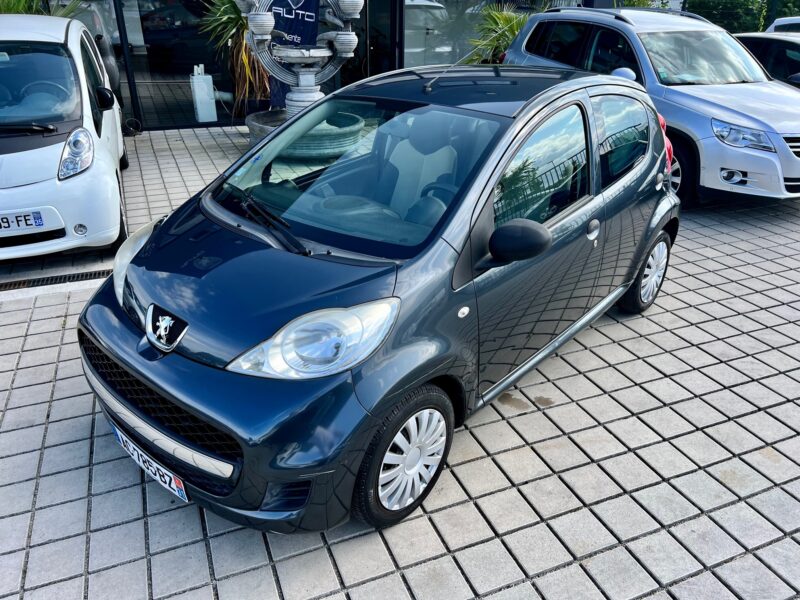 PEUGEOT 107 1.0L 68CH BLUE LION URBAN