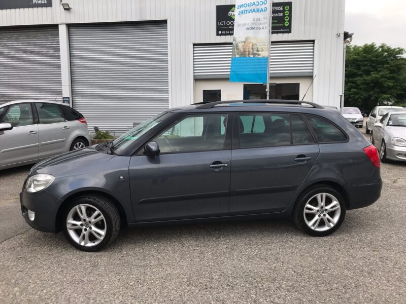 SKODA FABIA COMBI II - 1.4 Tdi 80cv SPORT 3 cyl - GARANTIE 6 MOIS