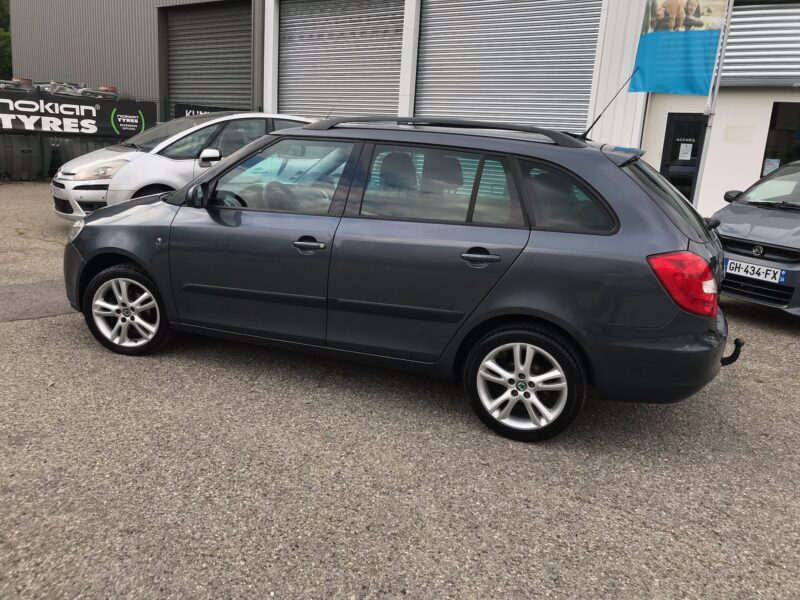 SKODA FABIA COMBI II - 1.4 Tdi 80cv SPORT 3 cyl - GARANTIE 6 MOIS