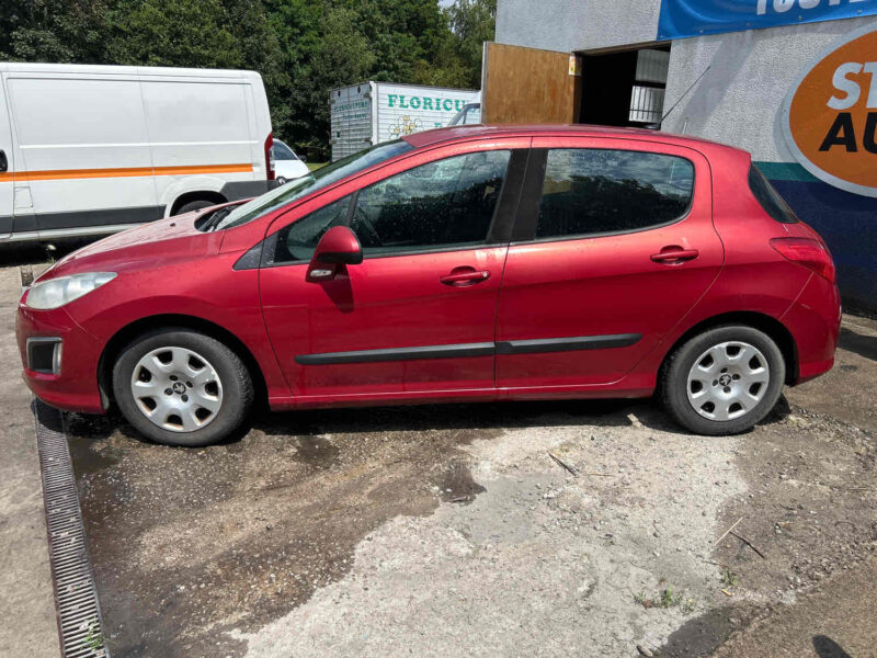 PEUGEOT 308 I 2011