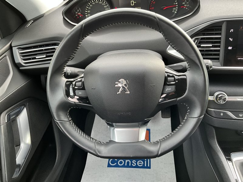 PEUGEOT 308 2020