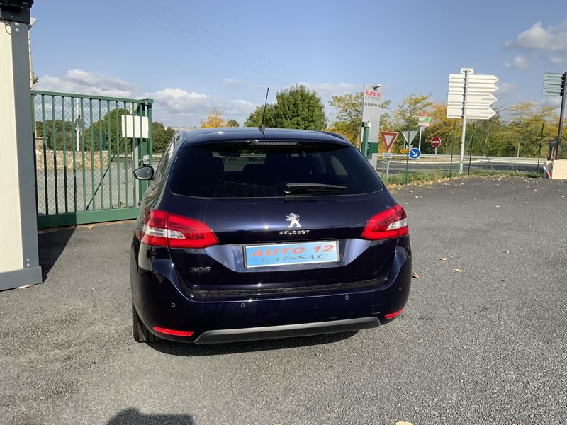 PEUGEOT 308 2020