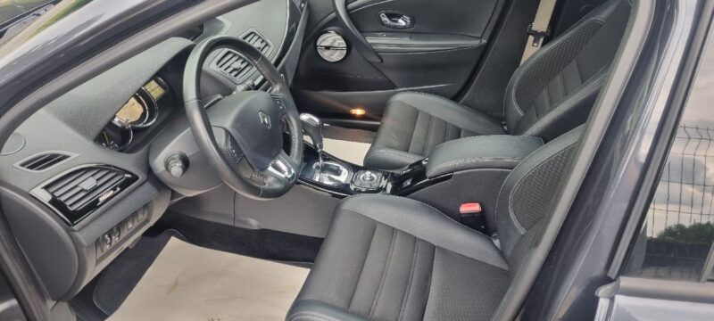 RENAULT MEGANE III EDITON BOSE 