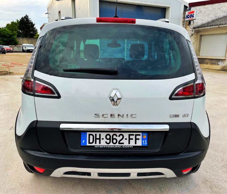 RENAULT SCÉNIC III 2014