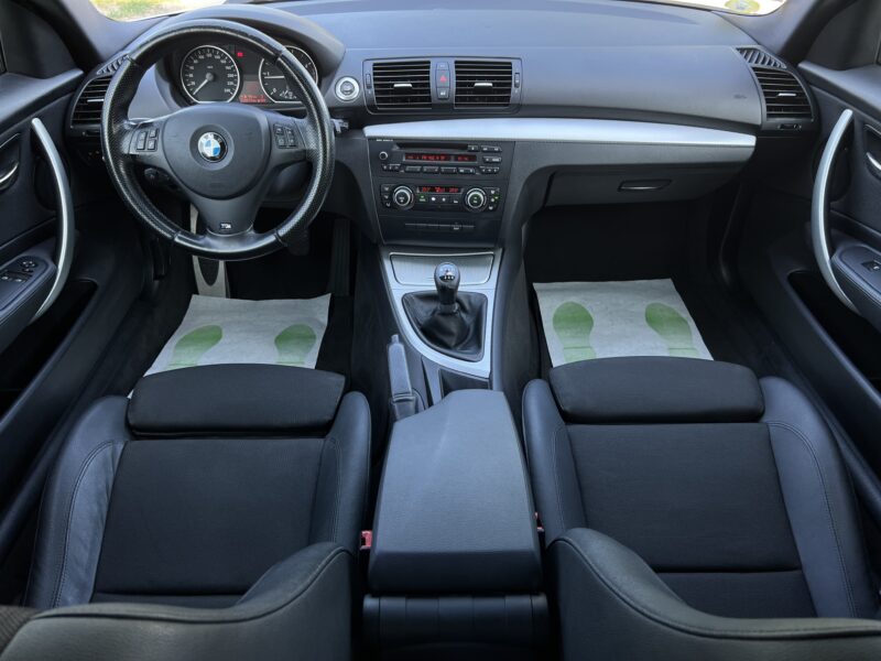 BMW SERIE 1 E81 118D PACK M SPORT 2.0 143 Cv TOIT OUVRANT / ORIGINE FRANCE - Garantie1an