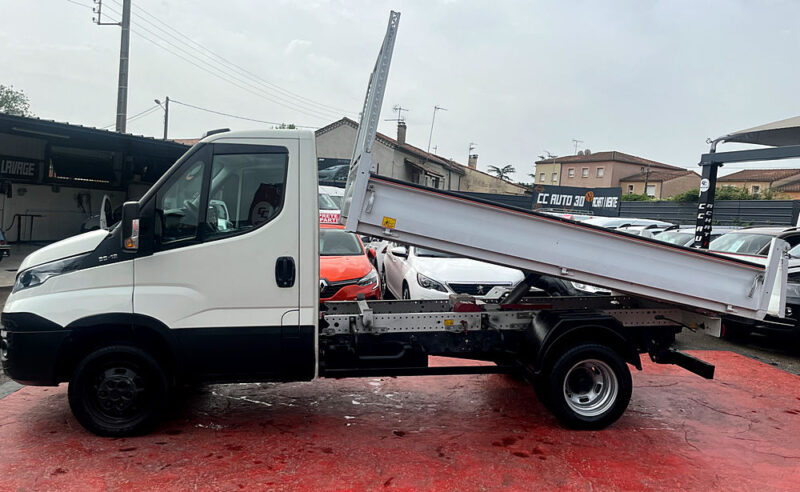 IVECO DAILY VI Camionnette 2018