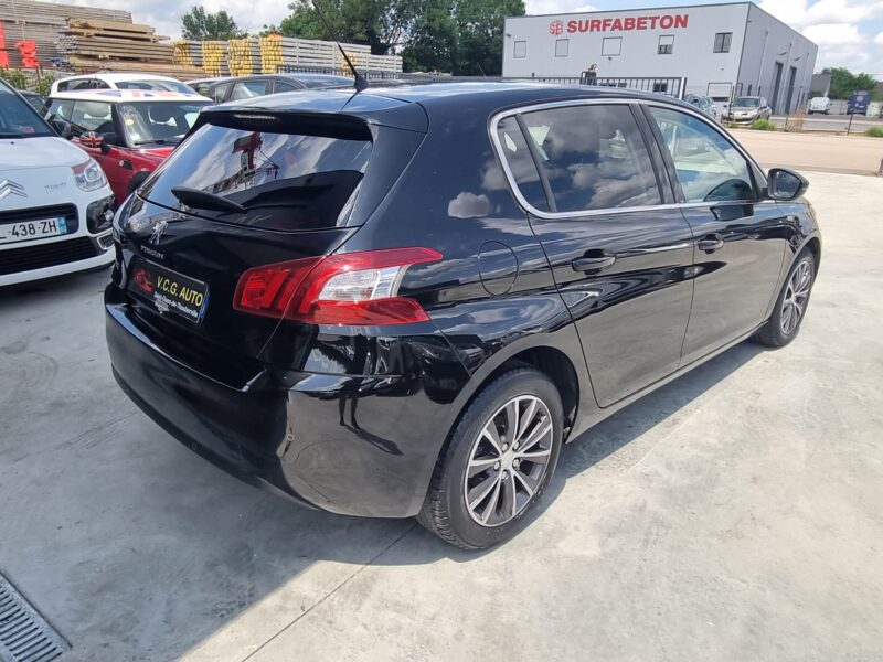 PEUGEOT 308 II 1.6 BlueHDi 120 Style