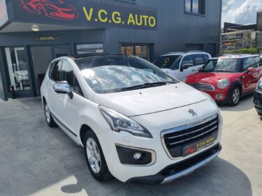 PEUGEOT 3008 2.0 HDi 150 Allure