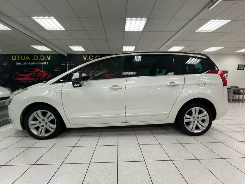 PEUGEOT 5008 2.0 HDi 163 Allure EAT6 7pl