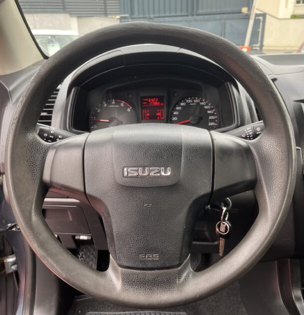 ISUZU D-MAX II 2012