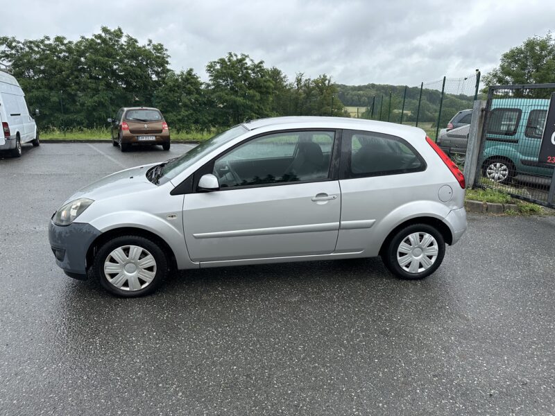 FORD FIESTA V 2008