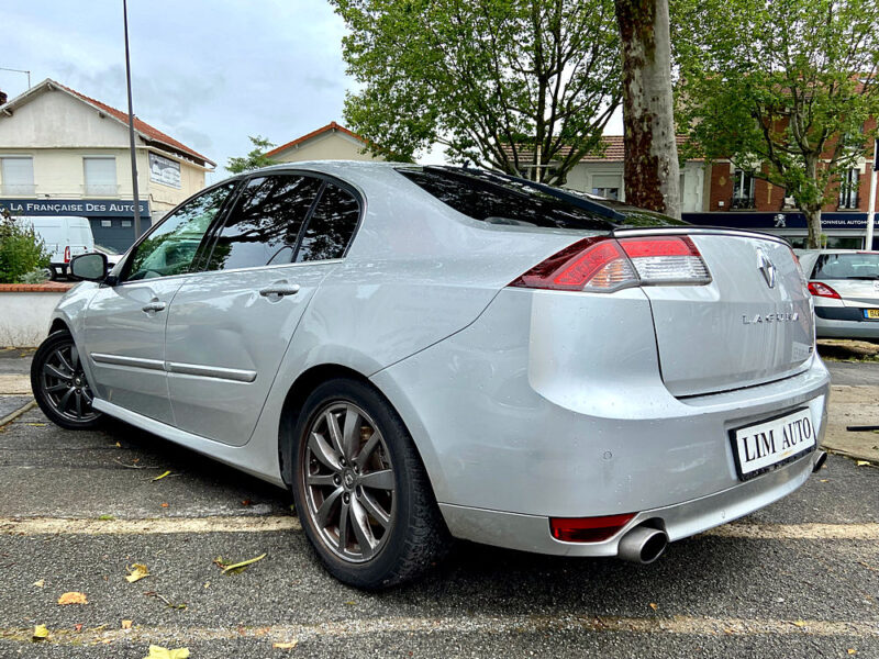 RENAULT LAGUNA III 2010