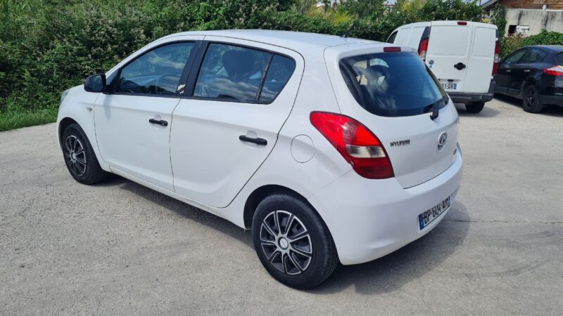 HYUNDAI i20 I 2011