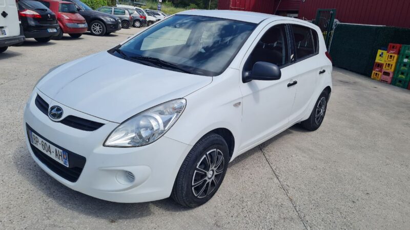 HYUNDAI i20 I 2011