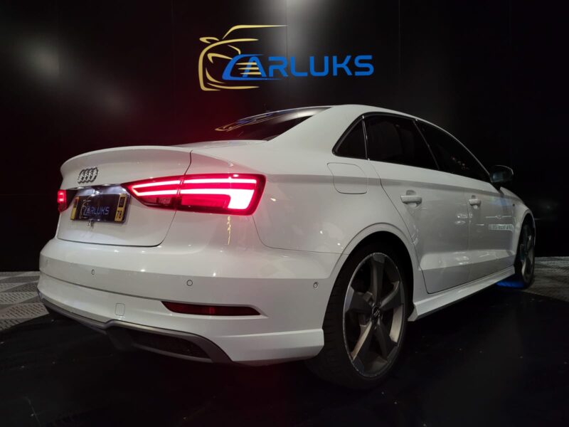 S-LINE Quattro 2.0 TFSI S Tronic 7 190 cv / CARPLAY / CAMERA AR  