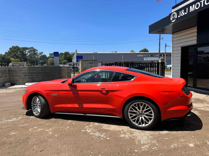 FORD MUSTANG FASTBACK GT 5.0 V8 BVA6