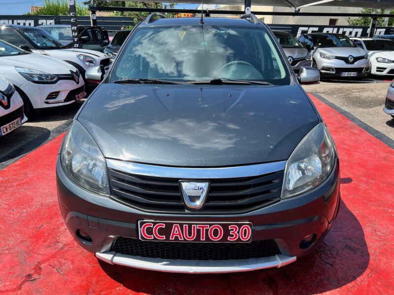 DACIA SANDERO 2010