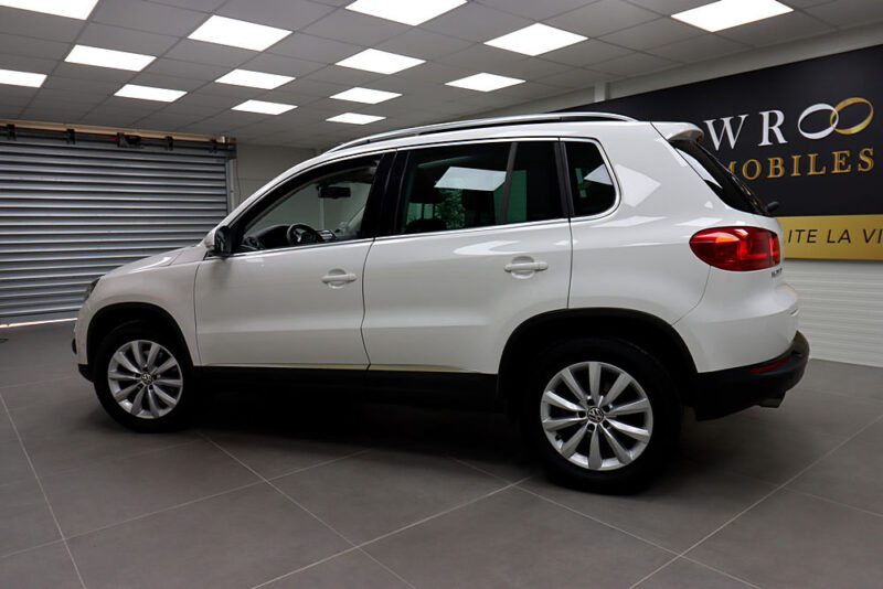 VOLKSWAGEN TIGUAN 2012