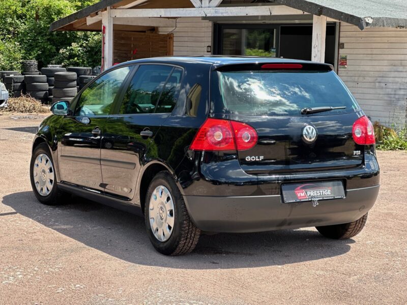 Volkswagen GOLF 5 1.4 FSI 90cv / Clim / Paiement 4X Possible