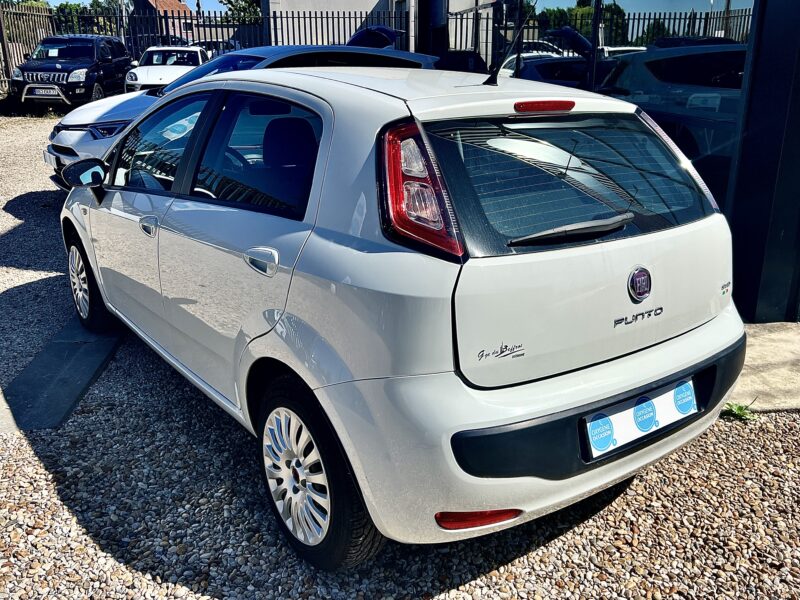 FIAT PUNTO 2010