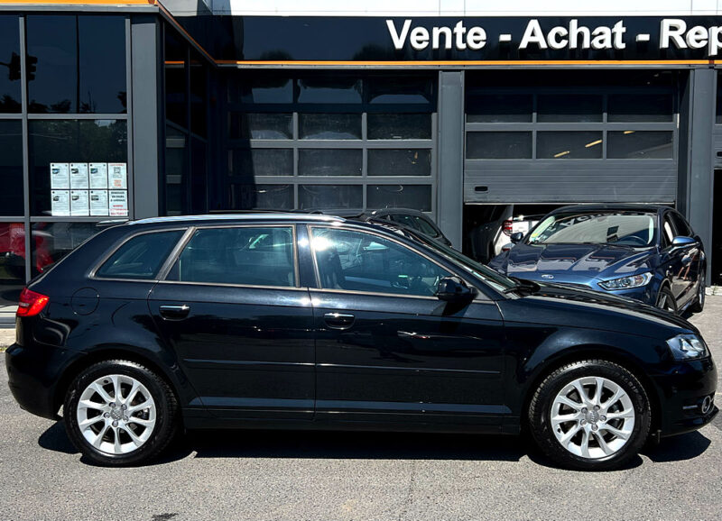 AUDI A3 SPORTBACK II PHASE 2 1.4 TFSI 125 Cv TOIT OUVRANT / 88 800 Kms CRIT AIR 1 - Garantie1an