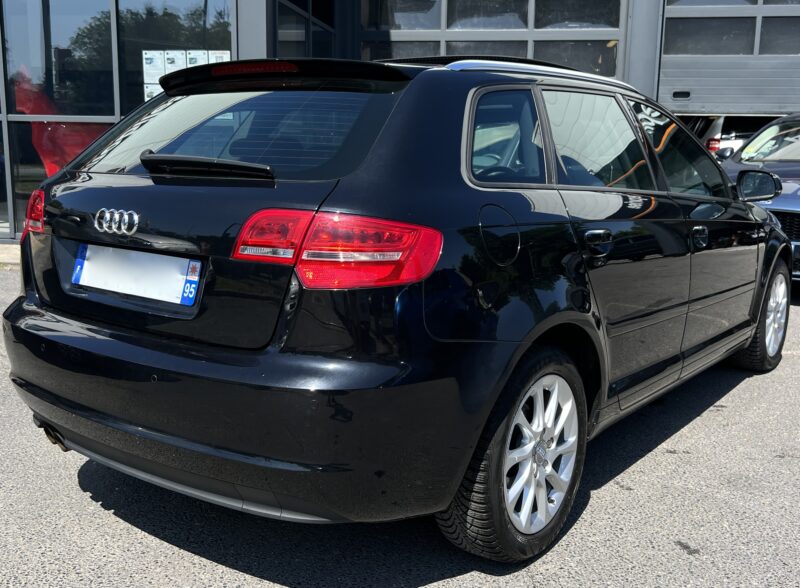 AUDI A3 SPORTBACK II PHASE 2 1.4 TFSI 125 Cv TOIT OUVRANT / 88 800 Kms CRIT AIR 1 - Garantie1an