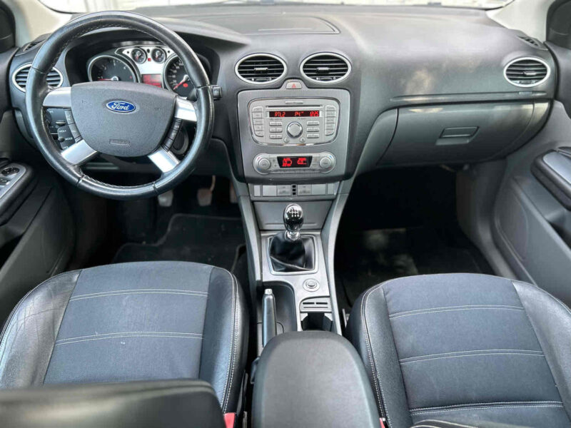 FORD FOCUS II 2009