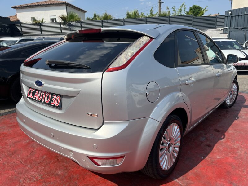 FORD FOCUS II 2010