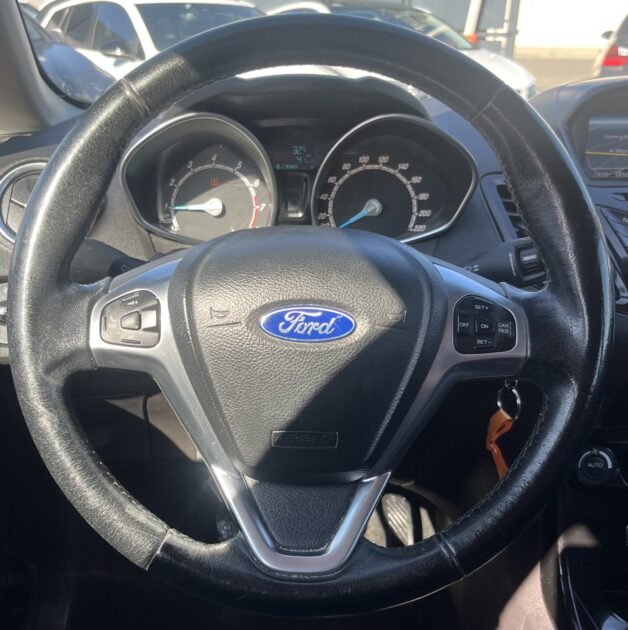 FORD FIESTA VI 2015