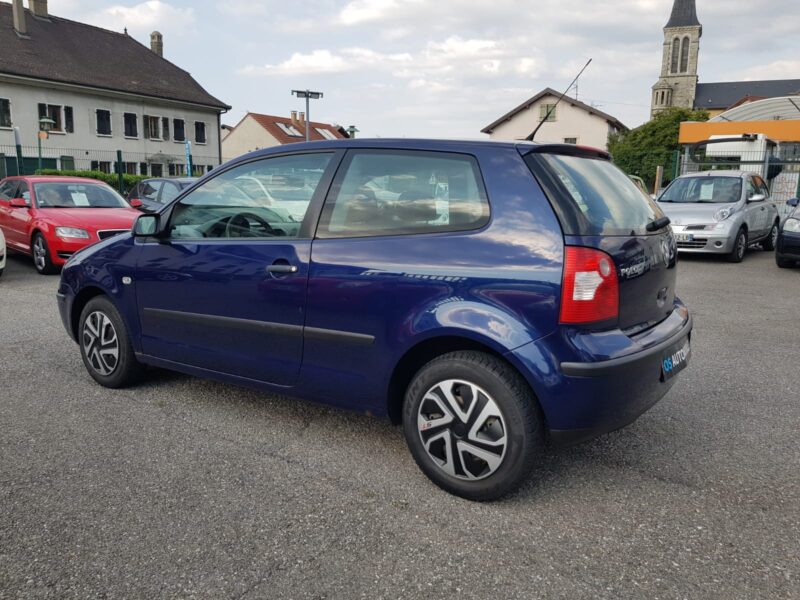 VOLKSWAGEN POLO IV 1.2i 54CV BASIS