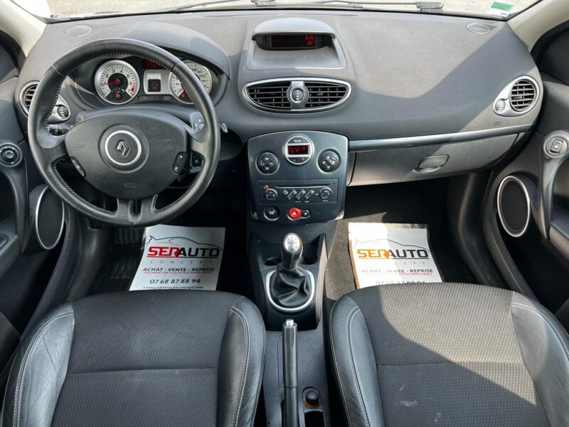 RENAULT CLIO III 2009