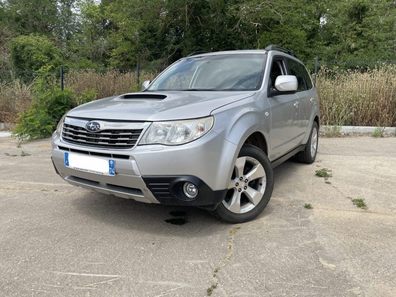 SUBARU FORESTER 2010