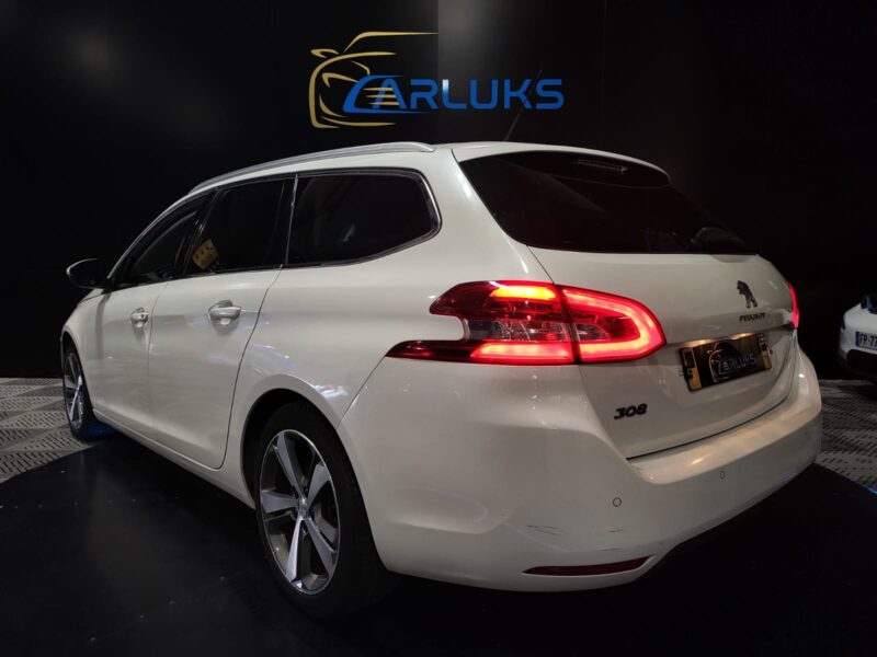 PEUGEOT 308 II 1.2 PURETECH 130CV ALLURE EAT6 // APPLE CARPLAY/MIRROR LINK/SIEGES CHAUFFANT