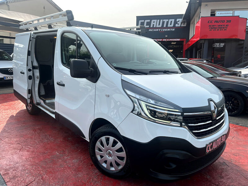 RENAULT TRAFIC III Camionnette 2019