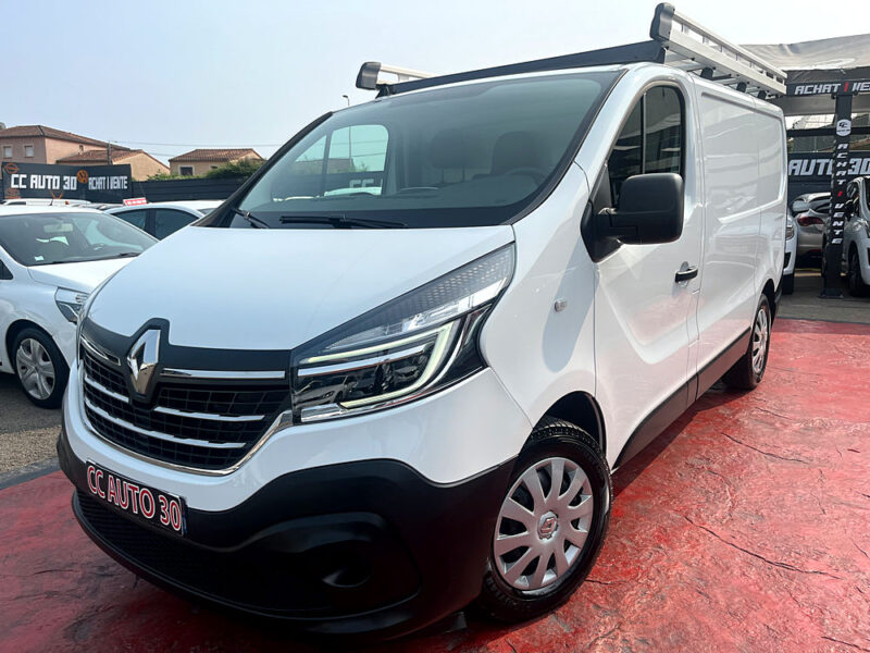 RENAULT TRAFIC III Camionnette 2019