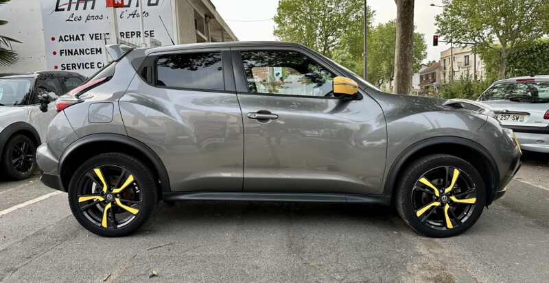 NISSAN JUKE 2015