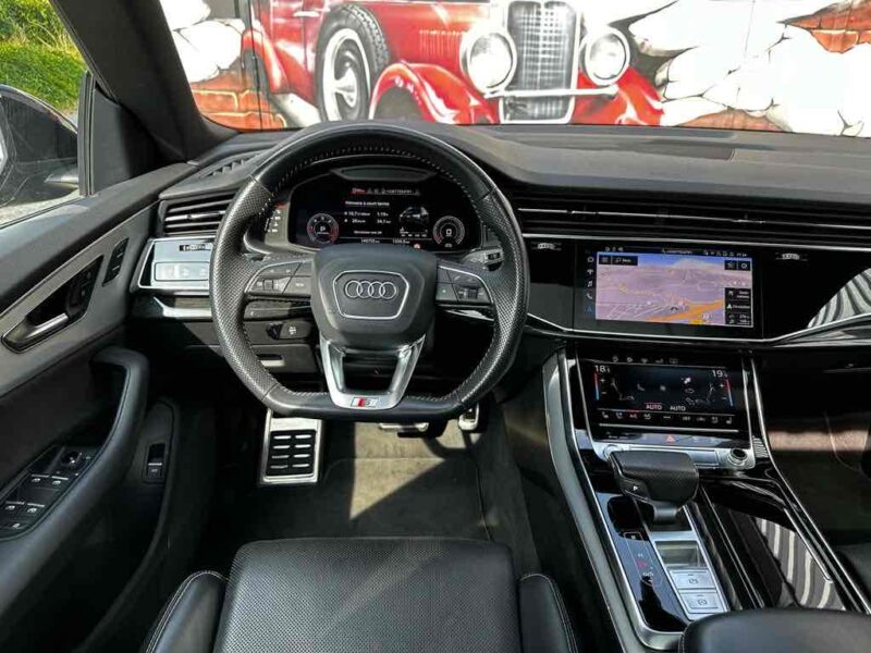 AUDI Q8 50 TDI 3.0 286cv S-LINE TVA /TOIT PANO/ ATTELAGE REPRISE POSSIBLE