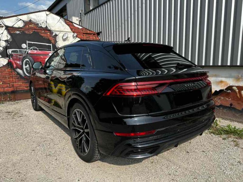 AUDI Q8 50 TDI 3.0 286cv S-LINE TVA /TOIT PANO/ ATTELAGE REPRISE POSSIBLE