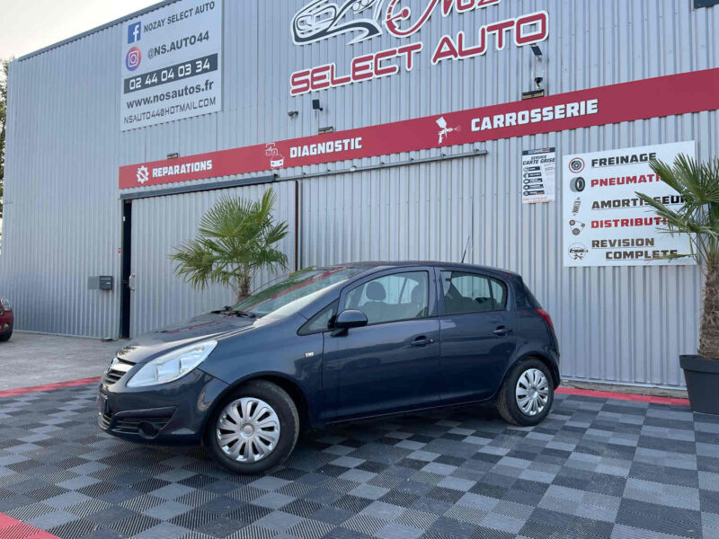 OPEL CORSA D 2009