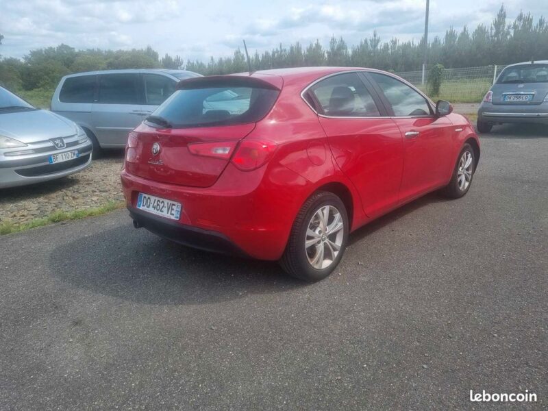 ALFA ROMEO GIULIETTA 2015