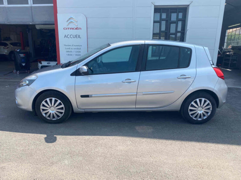 RENAULT CLIO III 2012