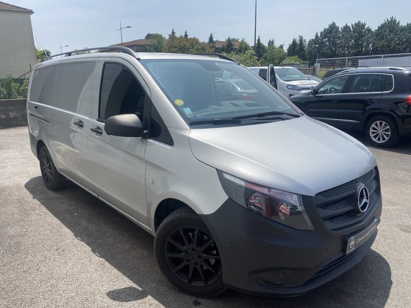 MERCEDES VITO 2019