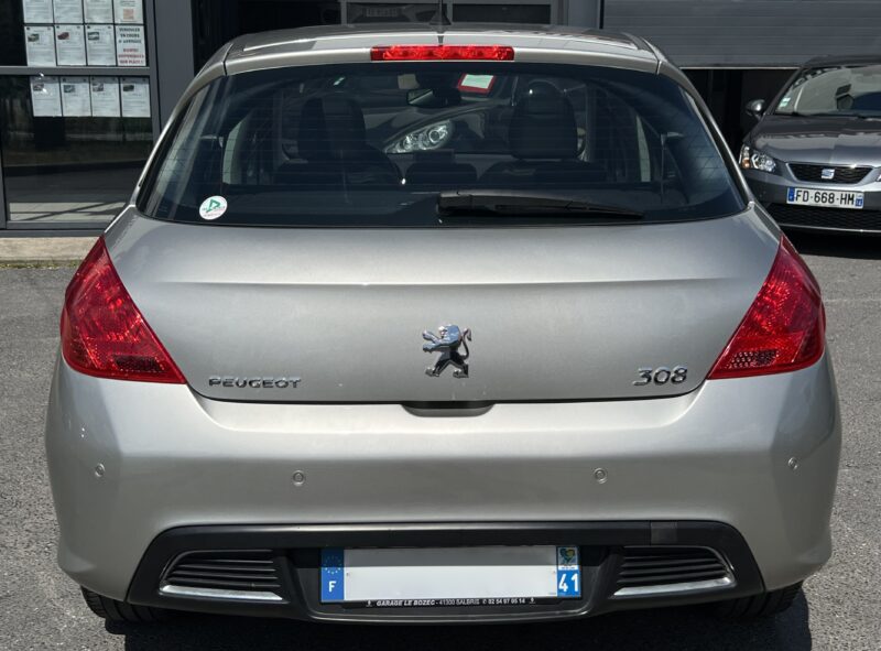 PEUGEOT 308 1.6 HDI 110 CV FELINE / 1ERE MAIN 64 700 Kms TOIT PANORAMIRUQE GPS - Garantie1an