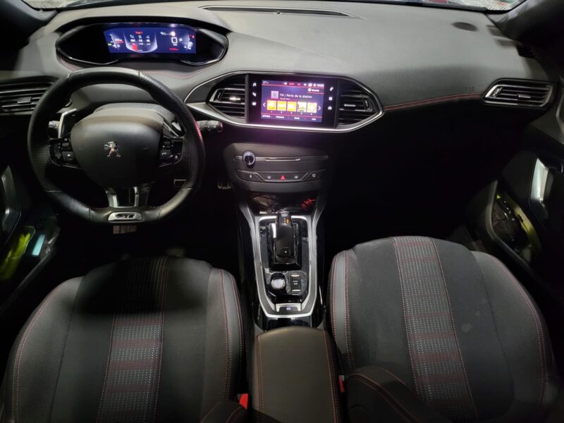 PEUGEOT 308 1.2 THP 130 cv GT PACK COCKPIT / MODE DE CONDUITE / DEMARRAGE SANS CLE