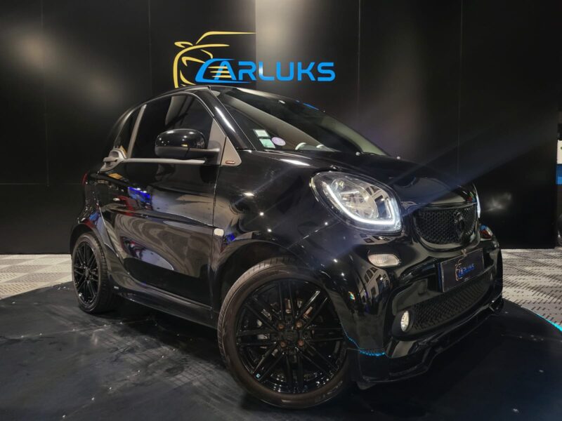 SMART FORTWO 90 cv URBANLAVA PACK BRABUS CAMERA / CUIR