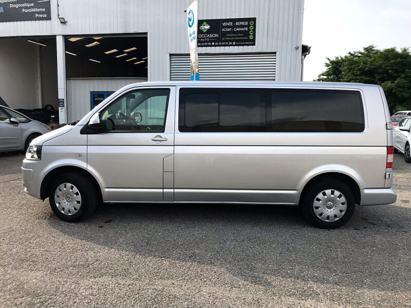 VOLKSWAGEN CARAVELLE 4MOTION LONG 9 PLACES