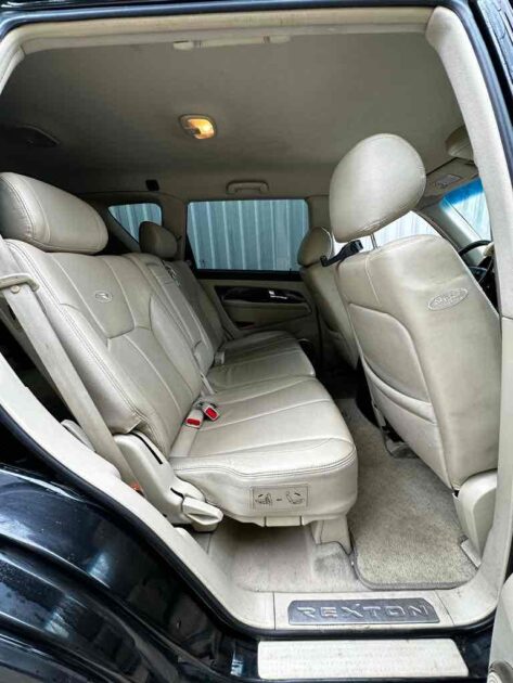 SSANGYONG REXTON  2011 2.7 D 270 XVT