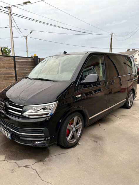 VOLKSWAGEN T6 MULTIVAN 2016