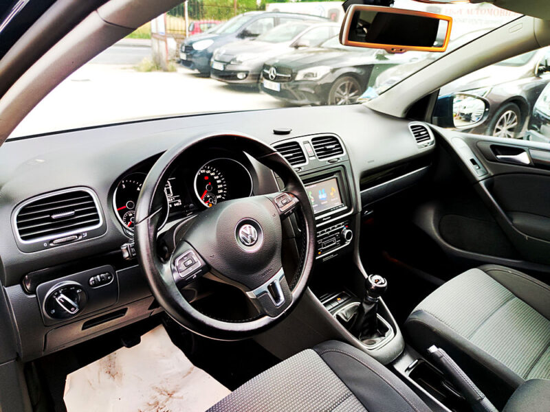 VOLKSWAGEN GOLF VI 2010